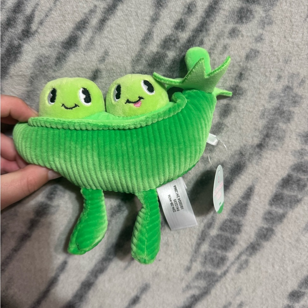 Retro Veggie Plush Green Peas in a Pod Plush Toy